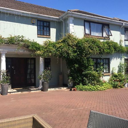 ברידג'נד Parc Lodge Guesthouse מראה חיצוני תמונה