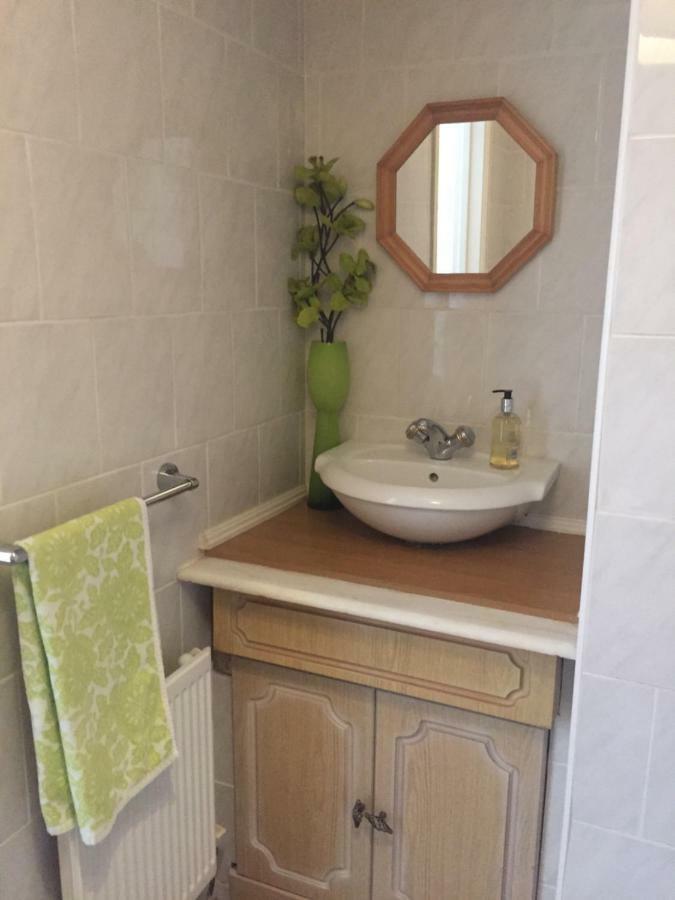 ברידג'נד Parc Lodge Guesthouse מראה חיצוני תמונה